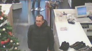 <strong>IN AZIONE.</strong> Claudio Conti in un negozio d’abbigliamento del centro