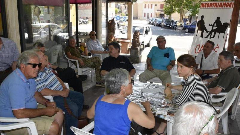 Uno degli incontri della passata edizione di Caffè Tirreno (foto Agenzia Bf)