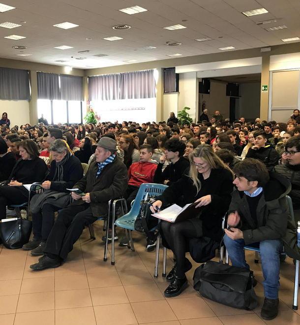 Trecento ragazzi ricordano le vittime dei lager nazisti 