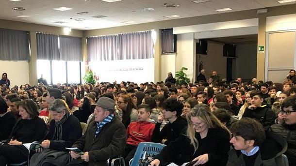 Trecento ragazzi ricordano le vittime dei lager nazisti
