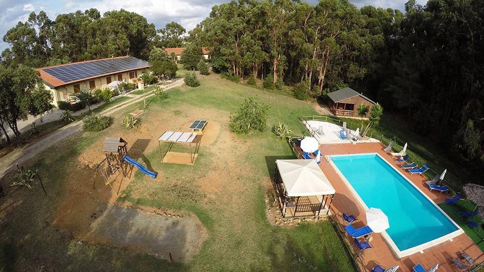 Casa Sainella, un sito su misura per sganciarsi dai big del web