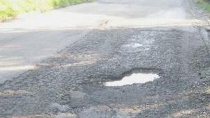 Ovunque strade dissestate