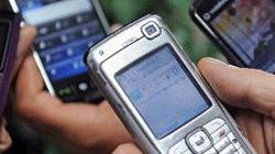 Ho il tuo telefono, dammi i soldi arrestata per estorsione