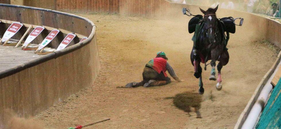 La tragica Giostra dell'Orso del 2014 (foto Gori)