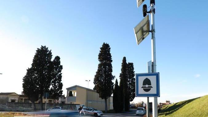 Multe con l’autovelox, a Fucecchio i ricorsi non decollano: solo una decina