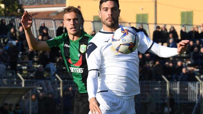 Il bomber Brega carica i suoi per lo scontro col GhiviBorgo