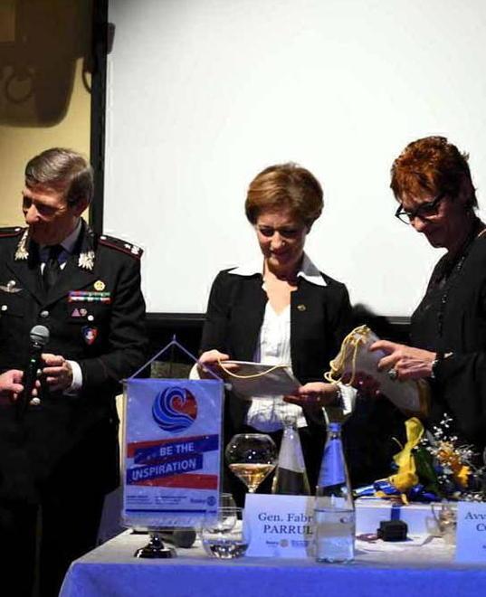 L’omaggio del Rotary al Generale Roberto Conforti 