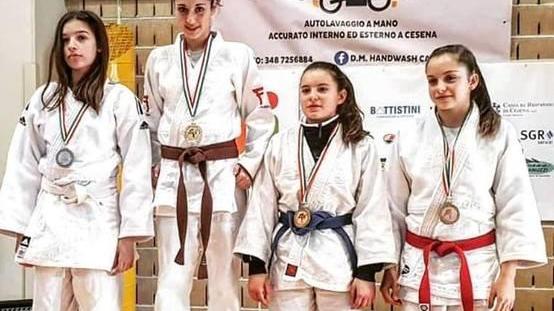 Mormorio e D’Aquila d’oro Argento per Davide Zini
