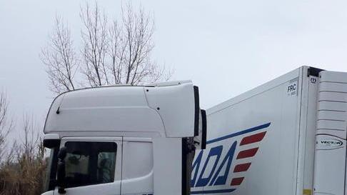 Scontro tra auto e camion sulla Fila: nessun ferito
