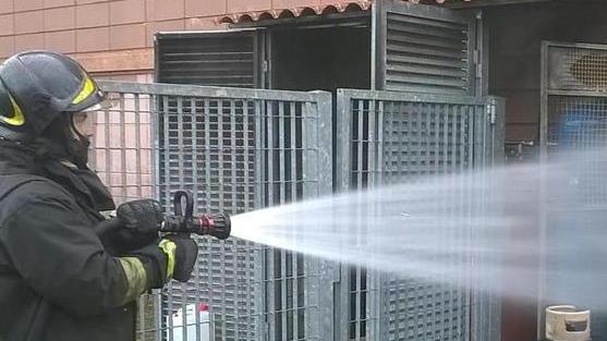 Colta da un malore dopo scoppio di un tubo
