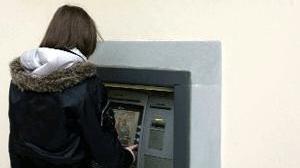 Clonavano i bancomat Arrestati due bulgari