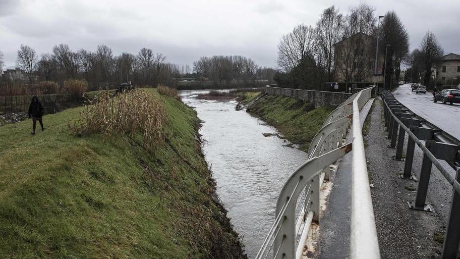 Allarme piena, scuole chiuse oggi a Lucca