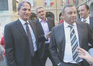 Il sindaco di Prato, Roberto Cenni ed il presidente del Rc I Cavalieri, Fabrizio Tonfoni
