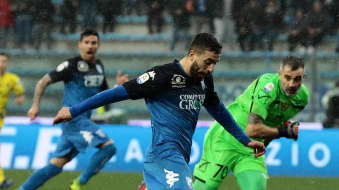 Empoli opaco, lo salva Caputo Ma con il punto arrivano i fischi