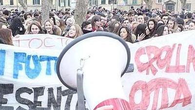 Per strade e scuole 3,6 milioni da Roma «Pochi, cercheremo di spenderli bene»