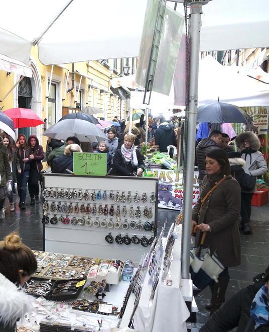 San Biagio, incognita meteo e commercianti già arrabbiati 