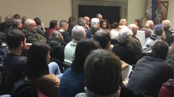 Geotermia: «Basta centrali» In cento all’incontro pubblico