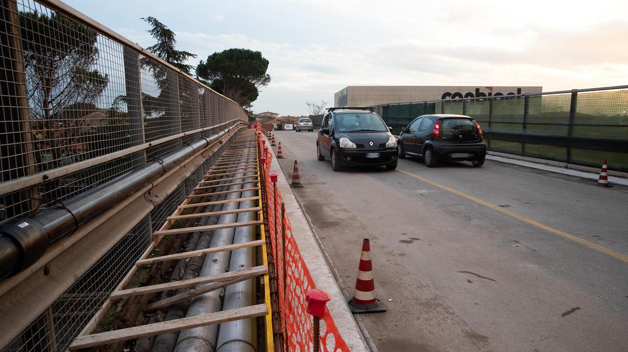 Martedì il ponte di nuovo a senso unico
