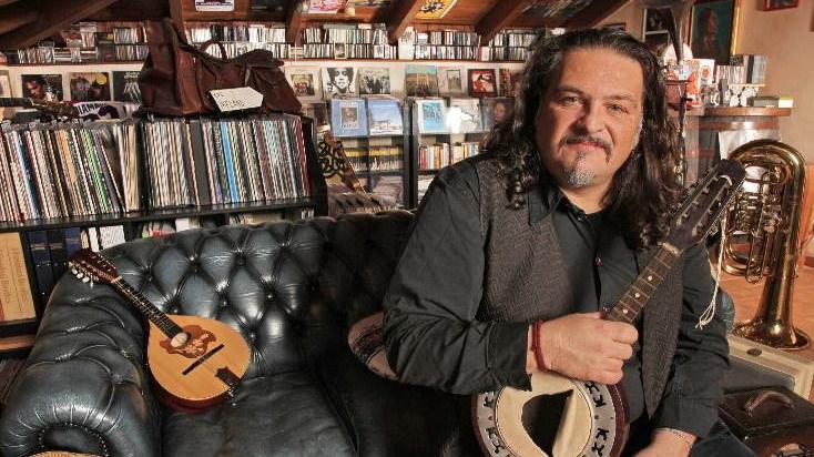 “Indiani & Cowboy” Cisco chiama a raccolta per il suo nuovo album