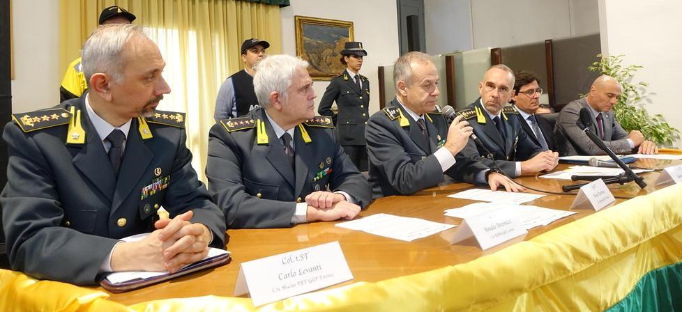 Con la riforma dei reparti della Guardia di finanza più Fiamme gialle a Livorno