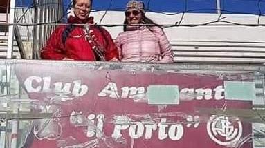 L’amore senza distanze dei 30 fedelissimi