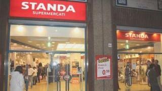 Via Grande, chiude la StandaAl suo posto un altro market