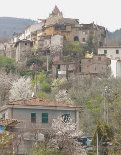 Montagnana, frazione di Marliana sul versante pistoiese