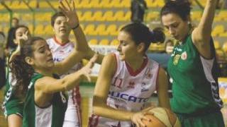 La capitana Gloria Favilla (Vip)