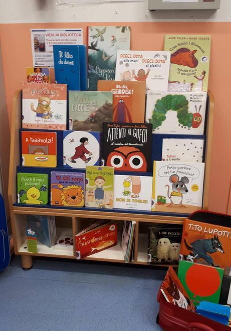 “Una valigia di libri” gruppo Nati per leggere nei nidi cittadini 