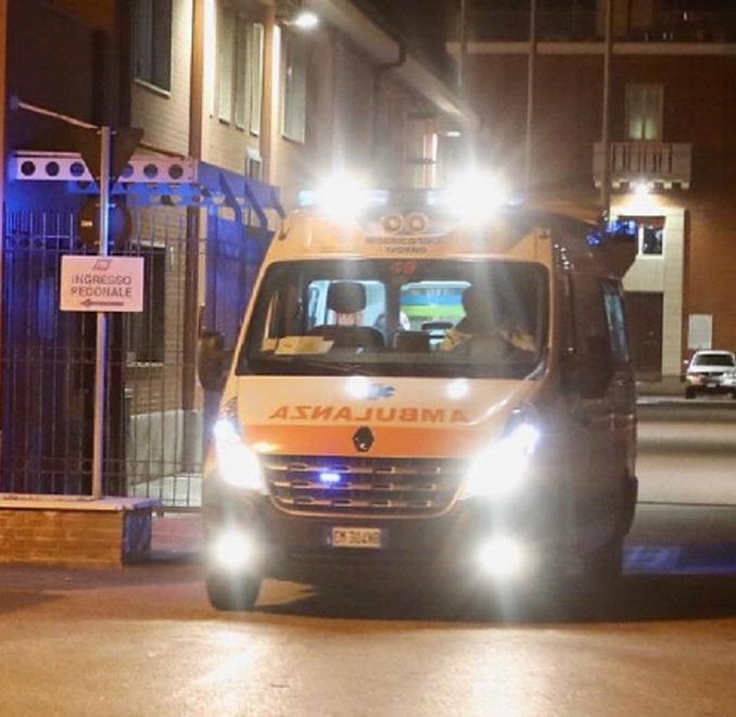 Peschereccio affonda in porto a Livorno 