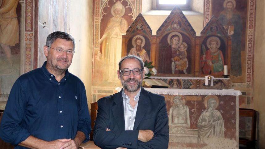 Helmut Szeliga e Claudio Cerretelli all'interno dell'Oratorio Sab Bartolomeo