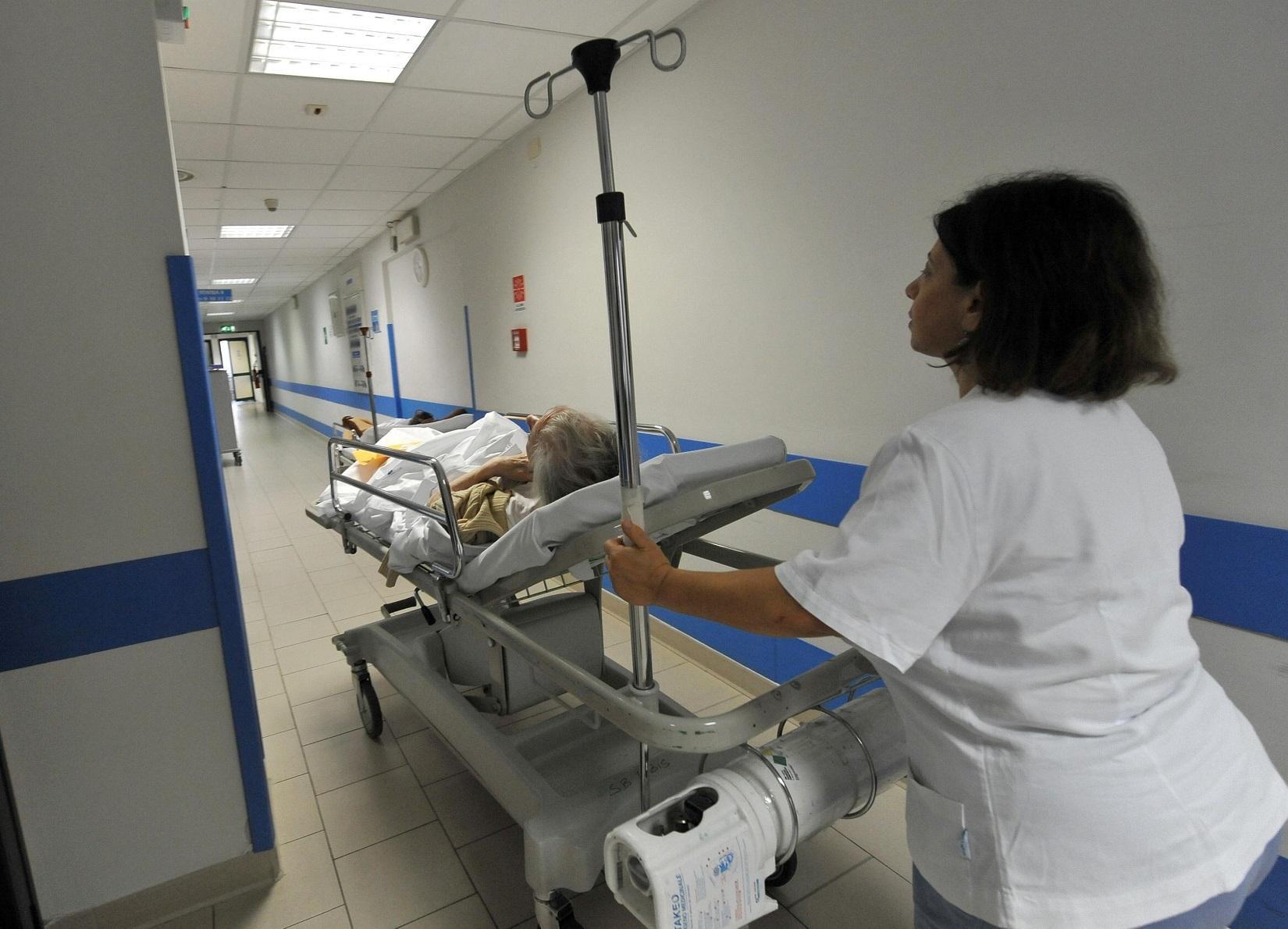 Rara polmonite dopo l'influenza, muore 45enne nel Valdarno