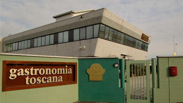 Lo stabilimento di Gastronomia Toscana