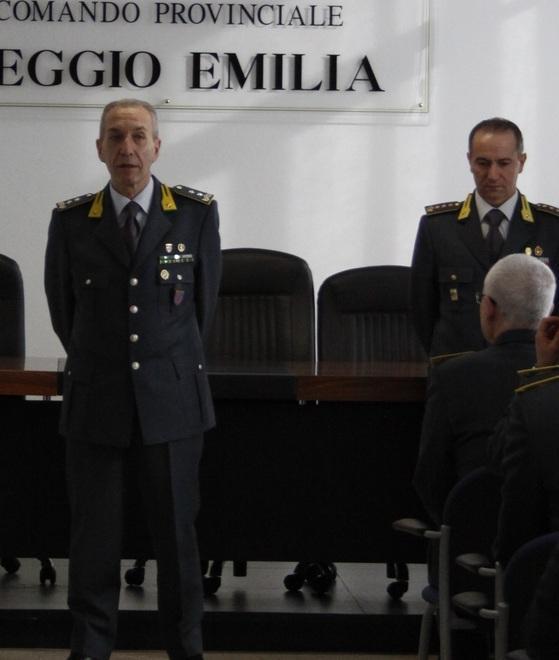 Il generale Gerli incontra ed elogia i finanzieri reggiani