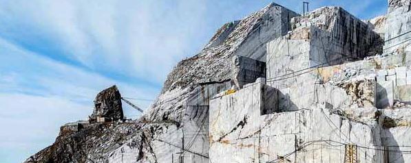 Cava Amministrazione slittano i tempi per tornare al lavoro