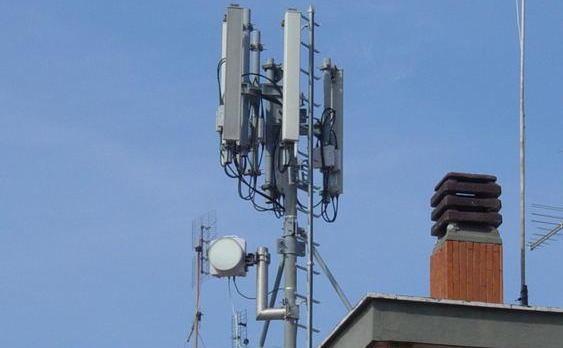 Vodafone, 300mila euro di debito con il Comune per le antenne telefoniche