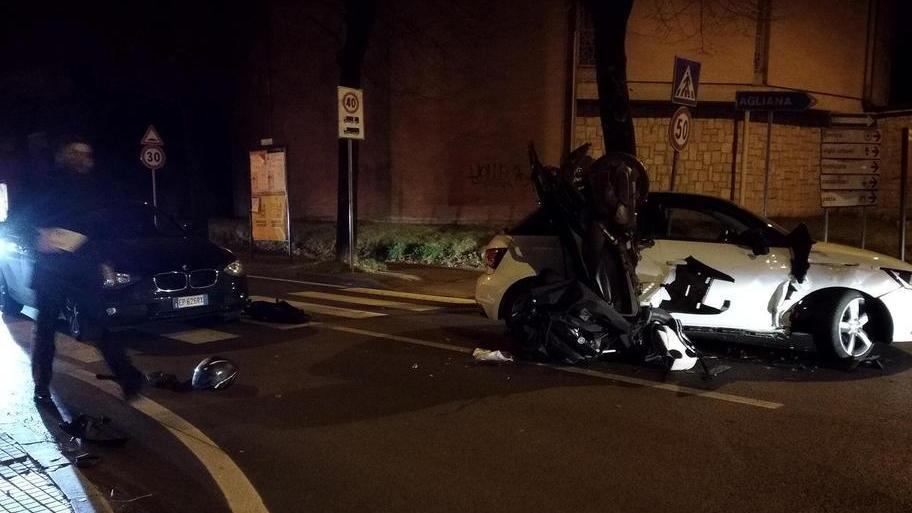 L'incidente di venerdì sera (foto dal profilo Fb di Marcello Ditommaso)