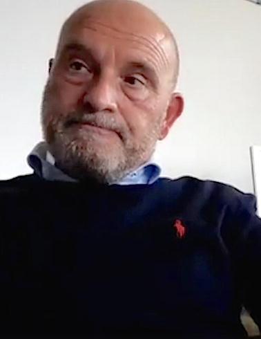 «Delibere scritte coi piedi» maxi polemica in municipio 