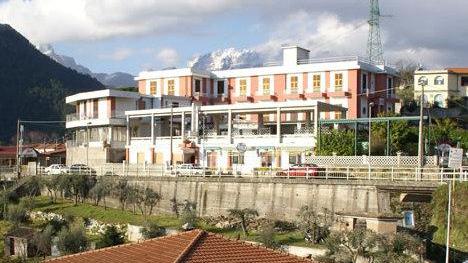 Paese più sicuro: «Adotta una goretta»
