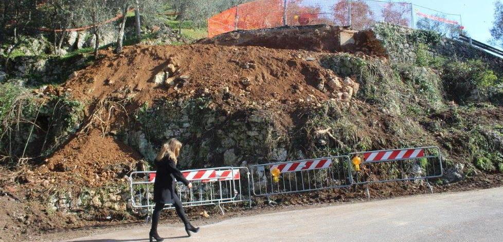 Intervento urgente per la frana sulla via di Capezzano Monte 