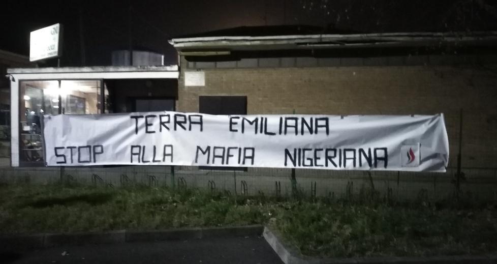 Indagini sullo striscione 