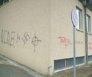 Scritte minacciosecontro il sindaco