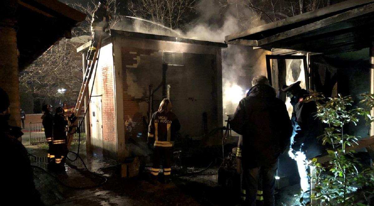 Finale, ancora un incendio al circolo dell’Ovest 