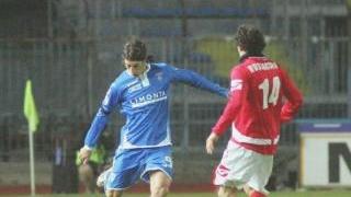 Qui e sopra il titolo Angelo Antonazzo in azione