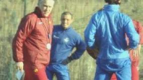 Mister Tazzioli durante gli allenamenti