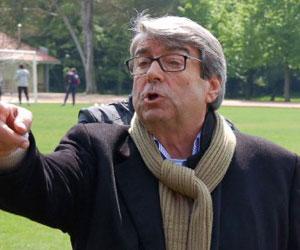 Spinelli: "Collina si dimetta" e minaccia di ritirare il Livorno