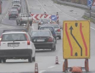 Un cantiere in superstrada