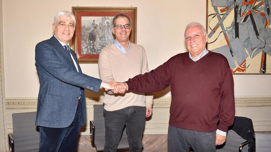 Il vice presidente Palchetti, il presidente Iozzelli e l'ideatore del progetto Ezio Manchi