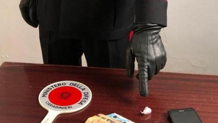 Lo beccano con la coca e fugge Arrestato 30enne allo stadio