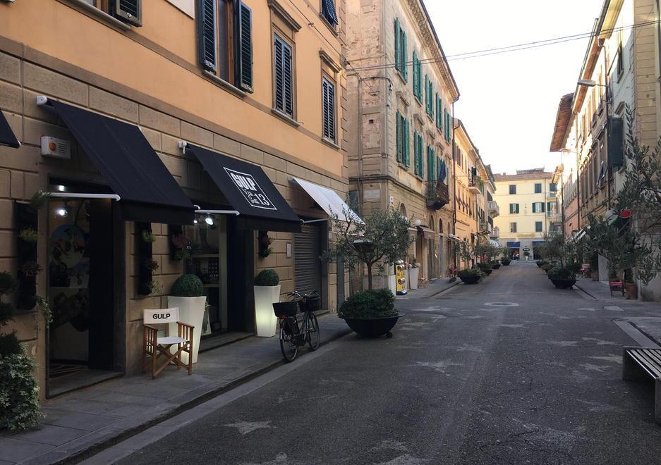 Rapinatore pentito si scusa con l’aggredita e le spedisce un assegno di “risarcimento” 